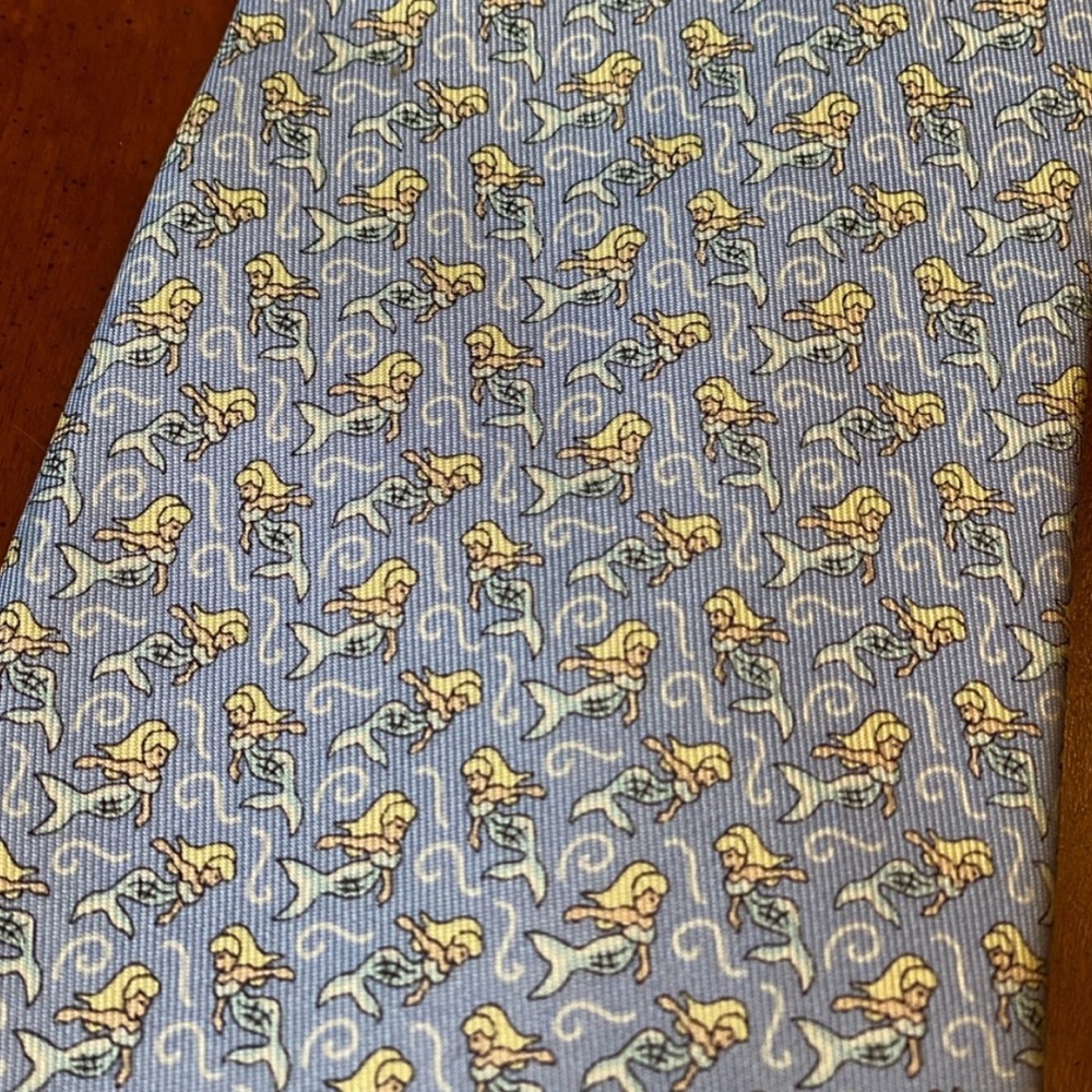 Vineyard Vines Tie